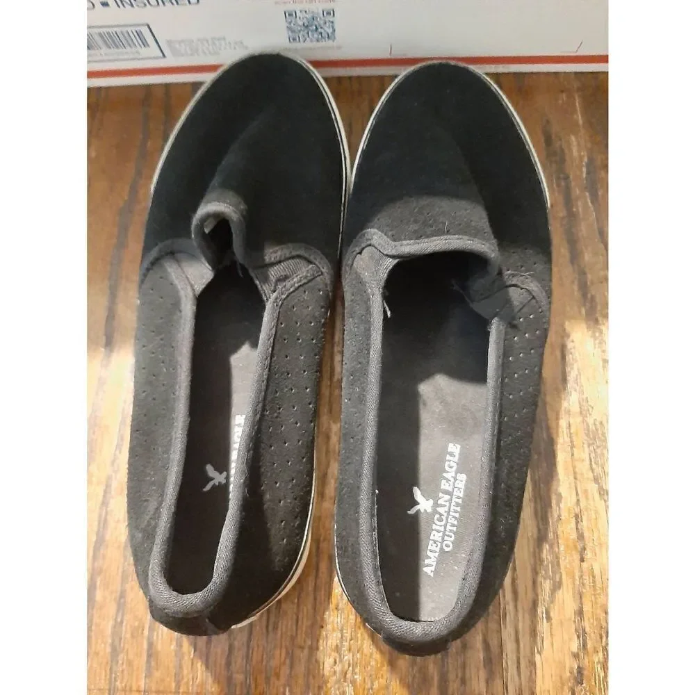 American Eagle Outfitters good used